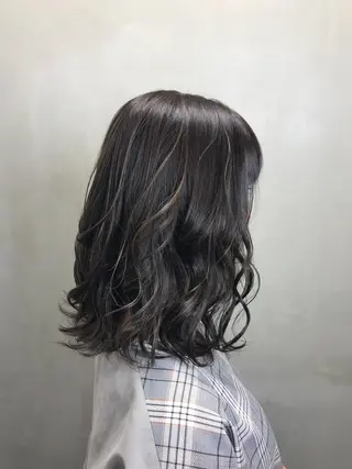 ミディアム カラー 【透明感、艶髪】西村 有司のヘアスタイル