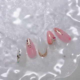 ネイル Honey me ❁⃘*.ﾟのネイルデザイン