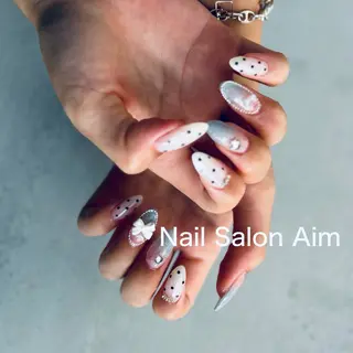 ネイル Aim🌿 kanaのネイルデザイン