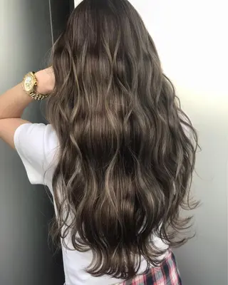 セミロング カラー 春日部 西口徒歩5分 寒色カラー 日和佐のヘアスタイル