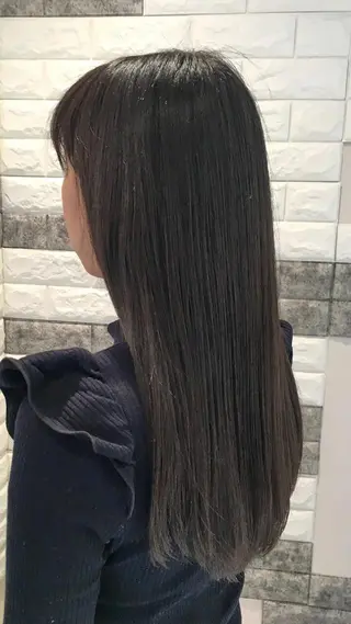 ロング PROGRESS 谷内[縮毛矯正]のヘアスタイル