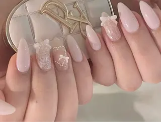 ネイル KARI ネイルサロンのネイルデザイン