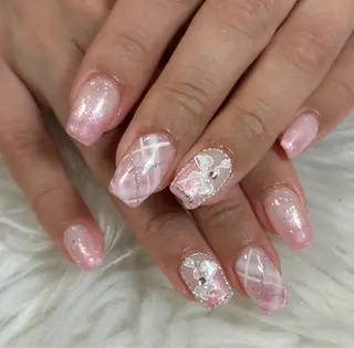 ネイル Azusa🩵 ネイル💅🏻南森町のネイルデザイン