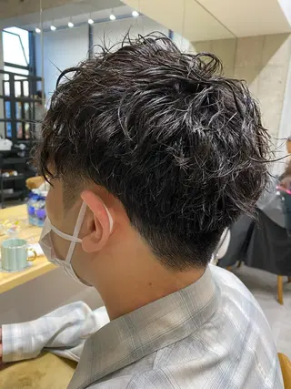 ショート パーマ メンズ 似合う髪型見つけます AYAKAのヘアスタイル