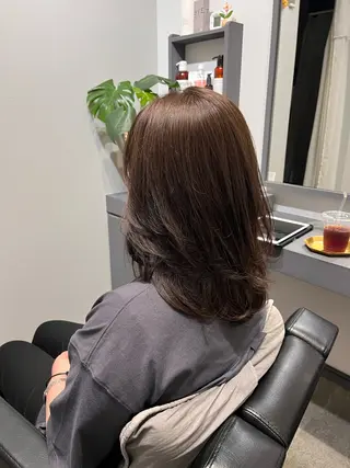セミロング 堀越 エリのヘアスタイル
