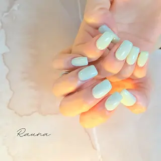 ネイル Rauna nailsalon のネイルデザイン