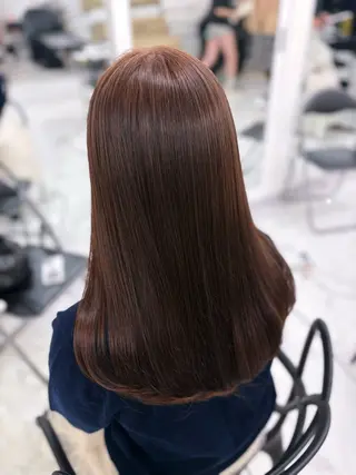 ミディアム マツエク／レイヤー カット あんじゅのヘアスタイル