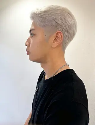 ショート カラー 田中 泰正のヘアスタイル