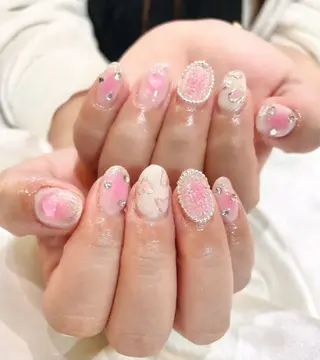 ネイル Anurea HARUKA🌸のネイルデザイン