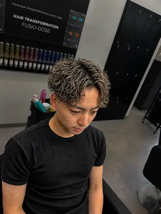 ショート カラー パーマ ヘアアレンジ メンズ men'slapis YUTOのヘアスタイル