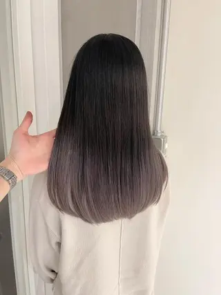 セミロング カラー ヘアアレンジ 【公式】amble luxe池袋東口🩷のヘアスタイル