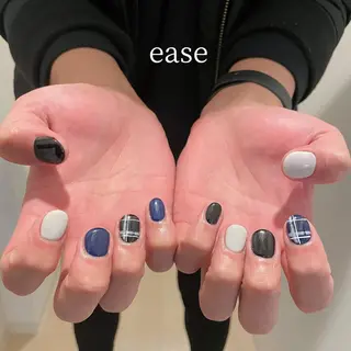 ショート カラー キッズ パーマ ネイル ヘアアレンジ マツエク・マツパ メンズ アイブロウ ease NAILSALONのネイルデザイン