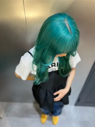 カラー Elsa the leap アヤカのヘアスタイル