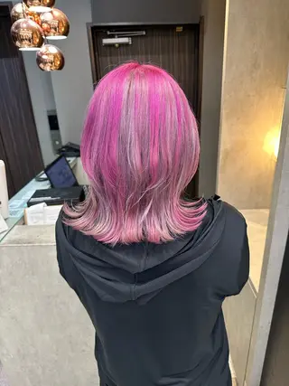 ミディアム カラー 天神暖色カラー レイヤー・髪質改善のヘアスタイル