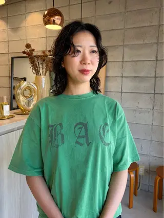ミディアム 狩野 くるみのヘアスタイル