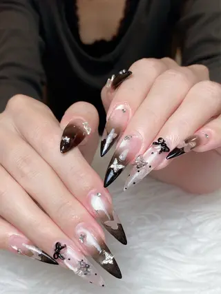 ネイル Rei _Nail 新宿のネイルデザイン