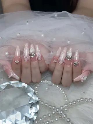 ネイル Julli ジュリのネイルデザイン