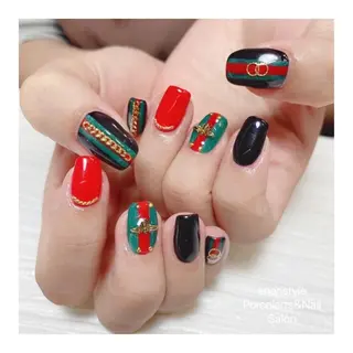 ミディアム ネイル 🐾enen style 🐾のネイルデザイン