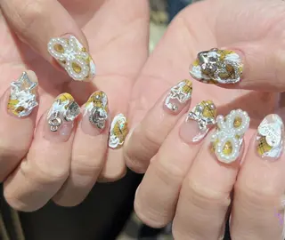 ネイル Pure&Rich Nailのネイルデザイン