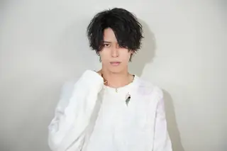 ミディアム カラー メンズ パーマ メンズ特化パーマ& カラー🔥浅野士稀のヘアスタイル