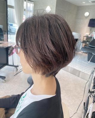 ショート SALOWIN◽ Ichika のヘアスタイル