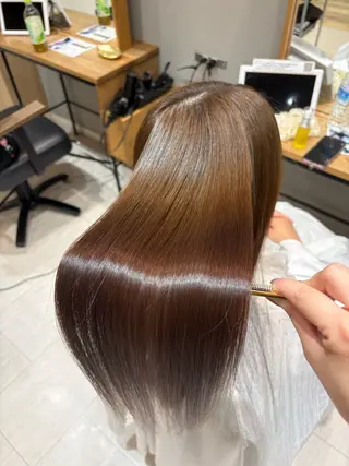 ロング カラー 太田 鈴佳のヘアスタイル