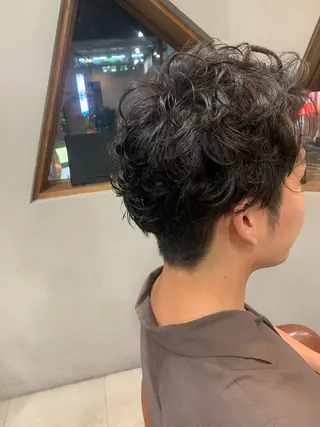 パーマ メンズ 吉田 茉生のヘアスタイル