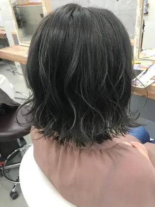 ミディアム 豊中駅3分eha レッスンモデルのヘアスタイル