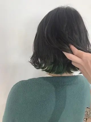 ショート カラー ヤマナカ エリカのヘアスタイル