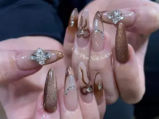 ネイル One Plus Nail Salonのネイルデザイン