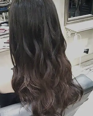ロング 鈴木 優一のヘアスタイル