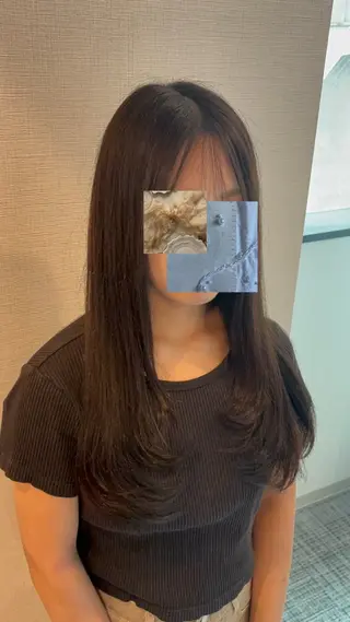 セミロング ュィ/ カットモデル募集中のヘアスタイル