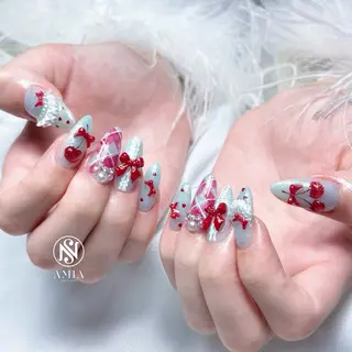ロング 🌟AMIA BEAUTY🌟のネイルデザイン