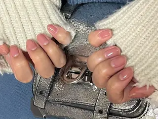 ネイル mogunail &blowのネイルデザイン