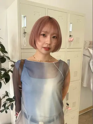 ショート カラー 淡い暖色カラー🩰 girly ♡ ノアのヘアスタイル