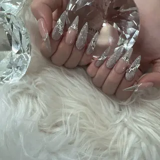 ネイル lavia🖤 ayumiのネイルデザイン