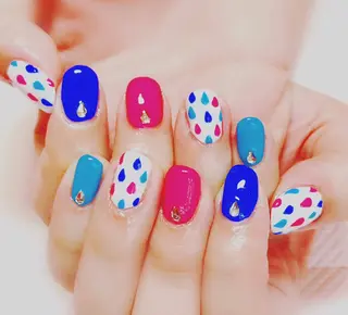 ネイル SINCERELY シンシアリー🌈のネイルデザイン