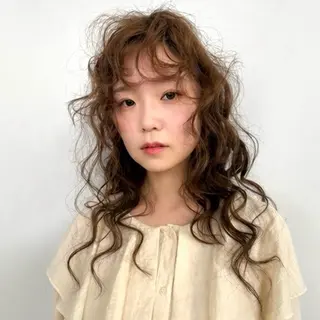 ロング カラー パーマ SITY.レイヤー ボブ/透明感カラーのヘアスタイル