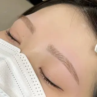 アイブロウ ecarg 北千住店 mari🪷のマツエク・マツパデザイン