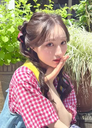 ロング カラー ヘアアレンジ 神品 幸音のヘアスタイル