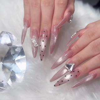 ネイル Nihonthy Nail 新宿のネイルデザイン