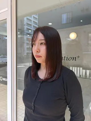 セミロング 韓国ヘアケアブリーチ 莉奈のヘアスタイル