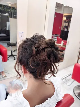 ロング ヘアアレンジ ️髪質改善luce /縮毛矯正🎀こゆきのヘアスタイル