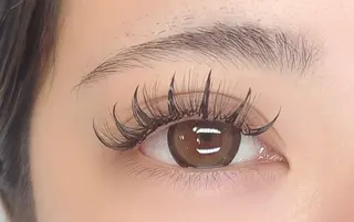 マツエク・マツパ Aile salon 池袋店のマツエク・マツパデザイン