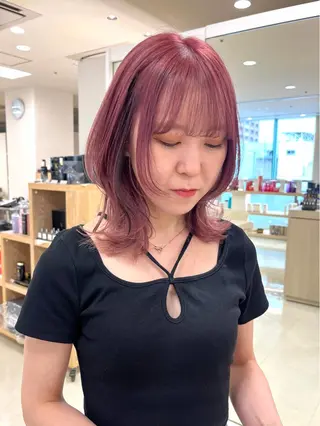 ミディアム カラー 暖色/ブリーチカラー 🎀 M i k uのヘアスタイル