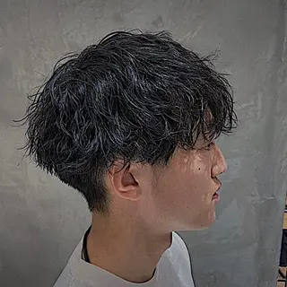 ショート パーマ メンズ 波巻きスパイラルパー マ/シャドウパーマ駿のヘアスタイル
