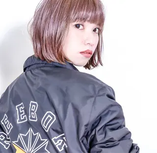 ショート ミディアム カラー THE USUAL ユージュアルのヘアスタイル