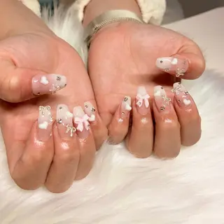 カラー イーミリー市川店 moekaのネイルデザイン