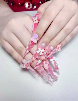 カラー T&D NailSalonのネイルデザイン