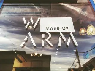 MAKEーUP WARMのヘアスタイル